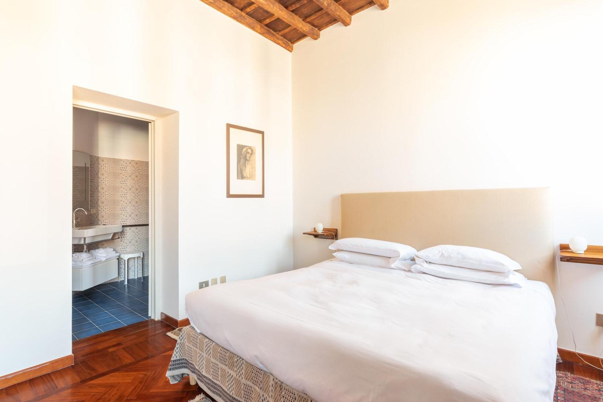 Apartamento Trevi Comfortable With Terrace | Romeloft *